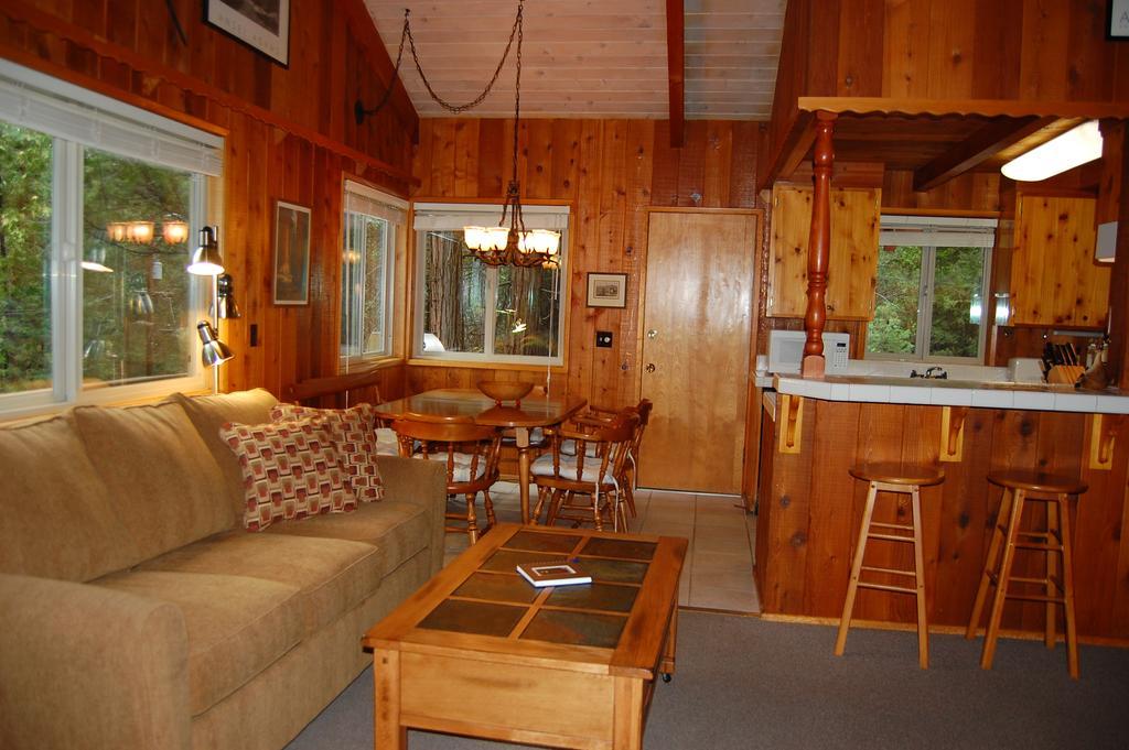 30a Dunnings Retreat Chalet *