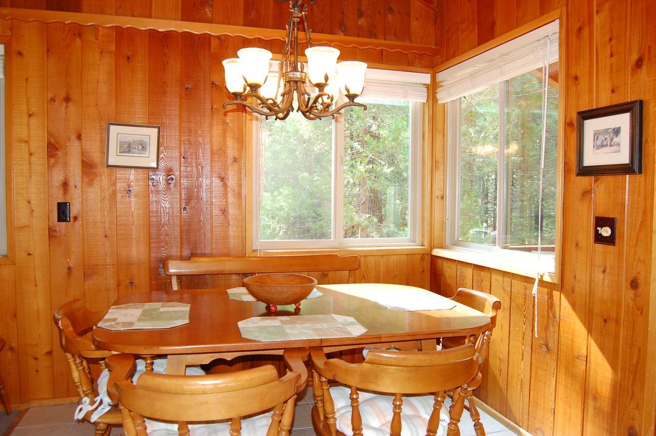 30a Dunnings Retreat Chalet Wawona